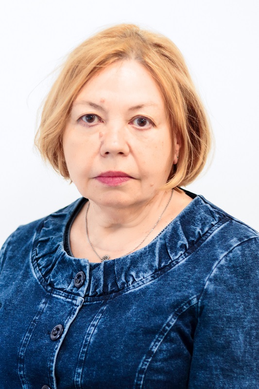 Перевозчикова Валентина Аркадьевна.