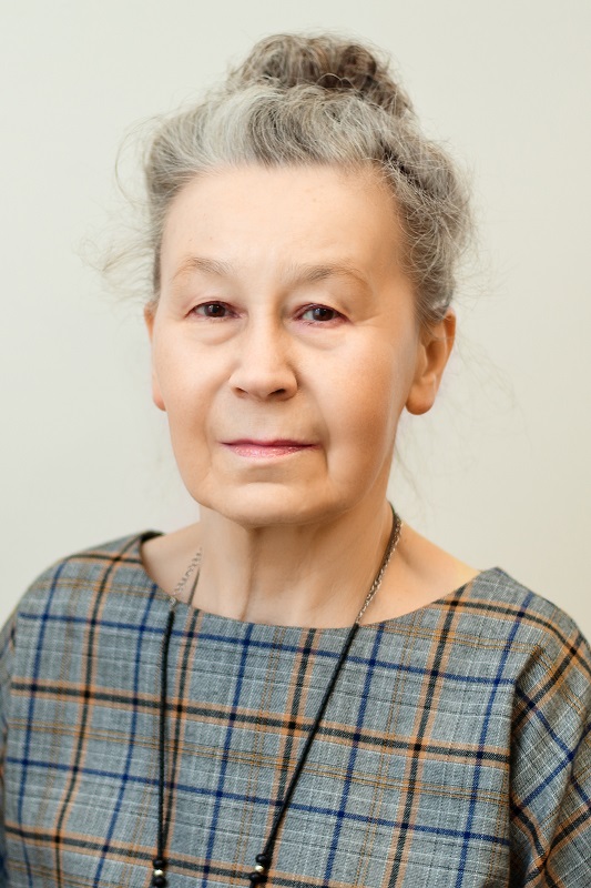 Тюлькина Людмила Ивановна.